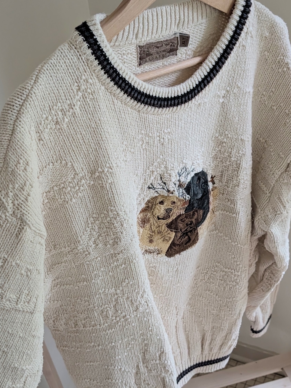 Vintage Chunky Embroidered Lab Dogs Textured Crewneck Sweater In Cream - XLT - Picture 4 of 6